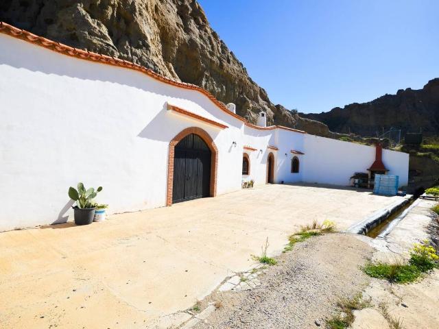 Chalet en venta en Rioja, Andalucía