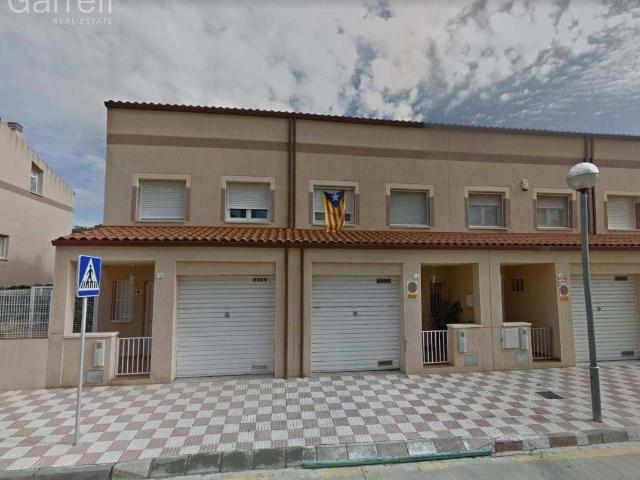 Villa en venta en Riudecanyes