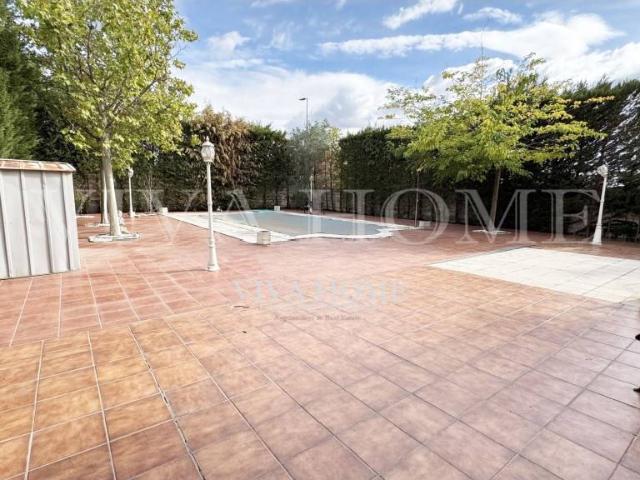 Chalet en venta en Rivas-vaciamadrid, Madrid