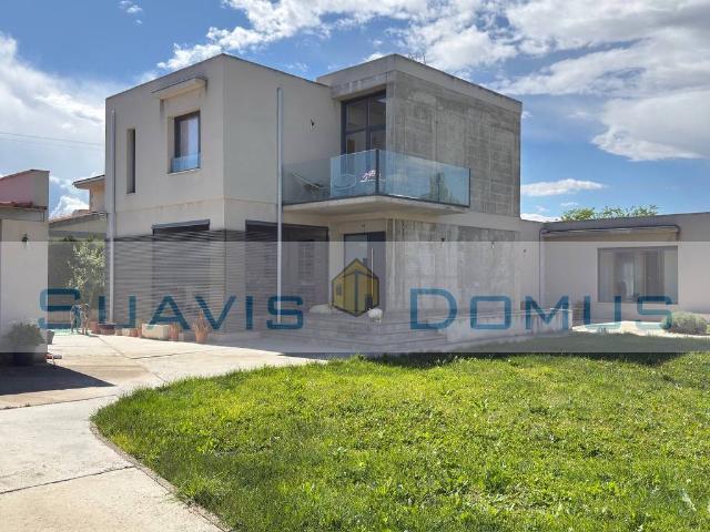 Chalet en venta en Roales De Campos, Castilla y León