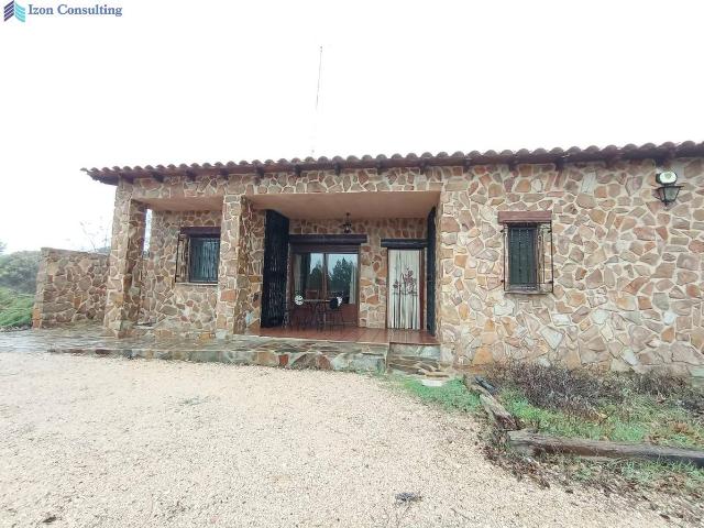 Chalet en venta en Robledo, Castilla-La Mancha