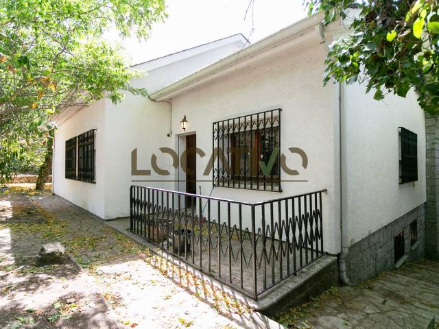 Chalet en venta en Robledo De Chavela, Madrid