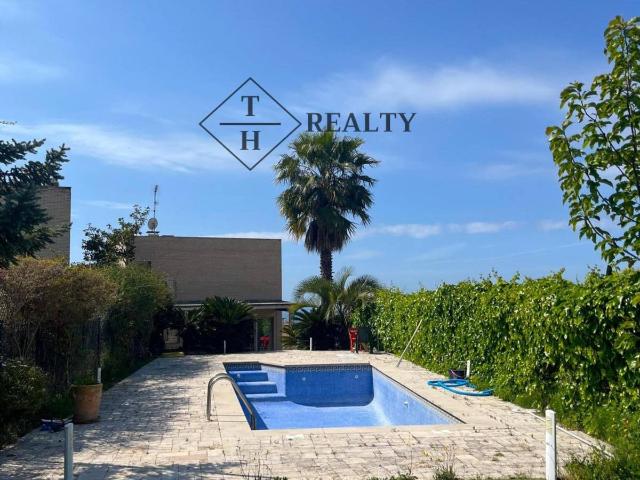 Villa en venta en Lloret De Mar