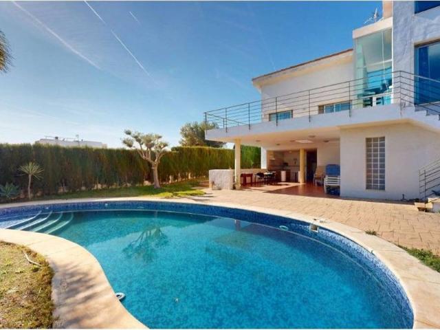 Chalet en venta en l'Horta Nord, Valencia