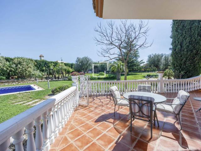Chalet en venta en l'Horta Nord, Valencia