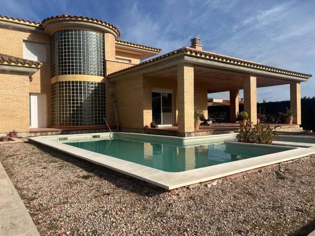 Chalet en venta en Baix Ebre, Catalunya