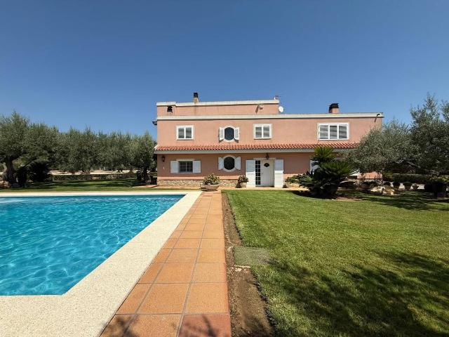 Chalet en venta en Roquetes, Tarragona