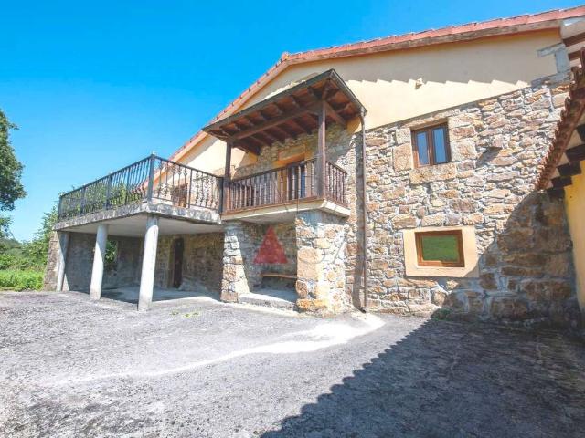 Chalet en venta en Riva, Ruesga