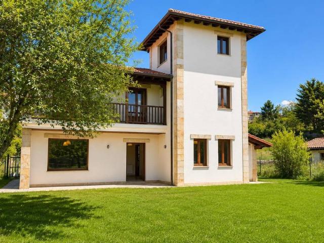 Chalet en venta en Ruiloba, Cantabria