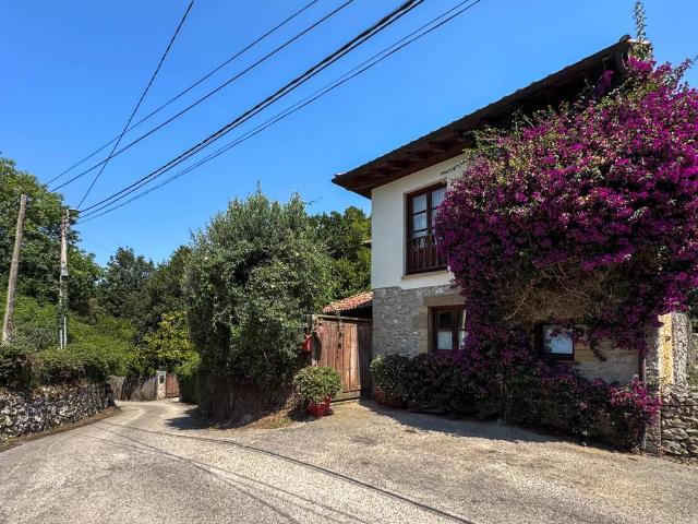 Chalet en venta en Ruiloba, Cantabria