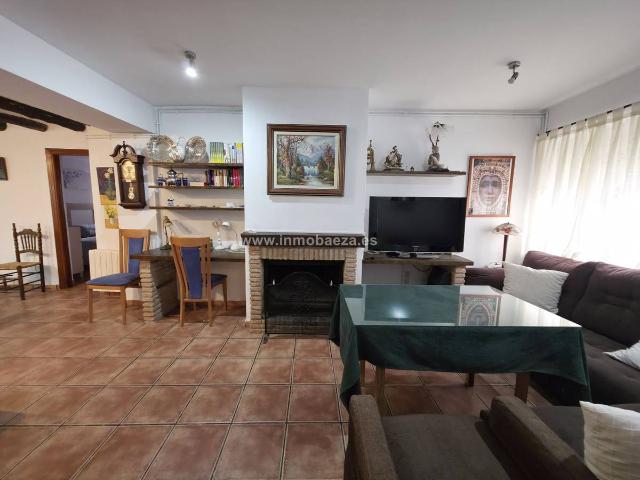 Chalet en venta en Rus, Jaén
