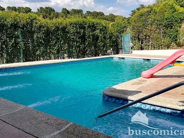 Chalet en venta en Rus, Jaén