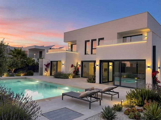 Chalet en venta en Migjorn, Baleares