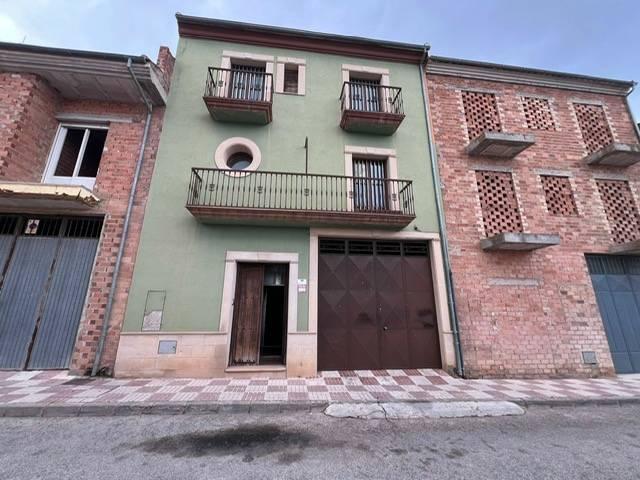 Chalet en venta en Sabiote, Andalucía