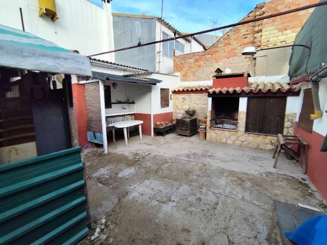 Chalet en venta en Sabiote, Jaén