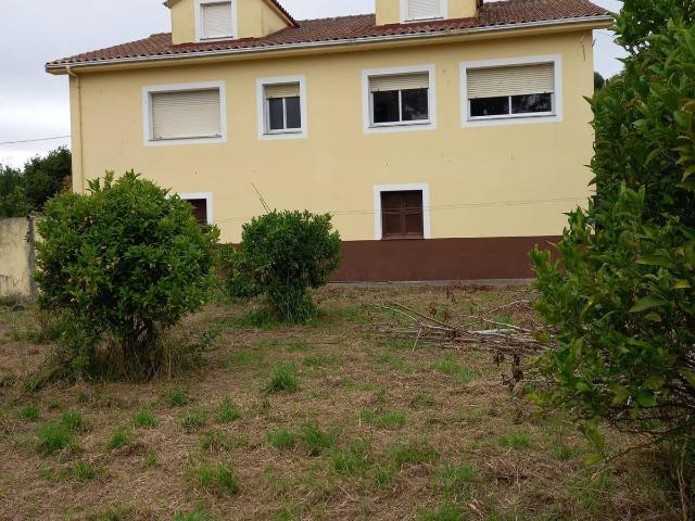 Chalet en venta en Sada, A Coruña