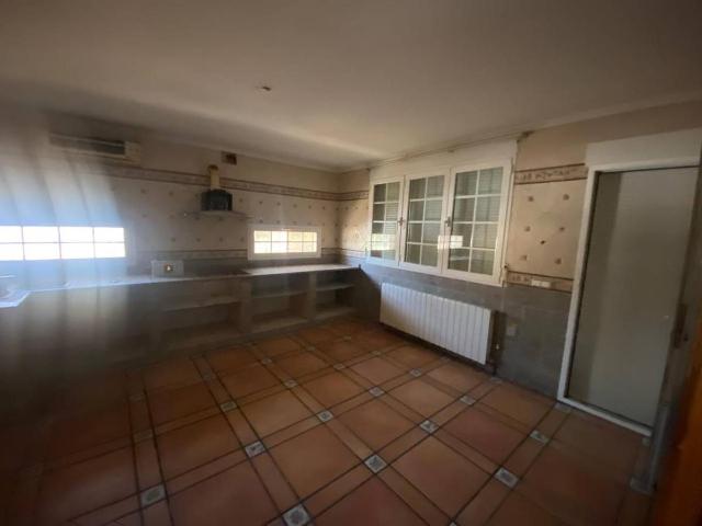 Villa en venta en Saelices