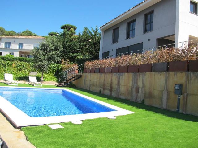 Villa en venta en Castell-platja D'aro