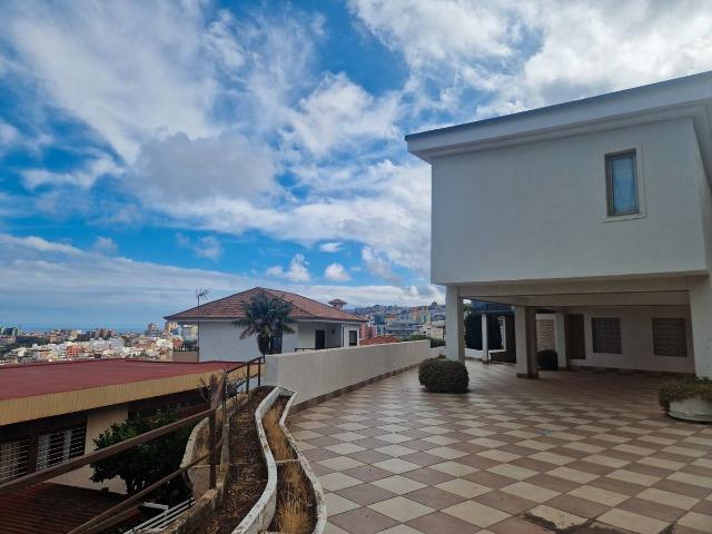 Chalet en venta en Los Hoteles, Tenerife