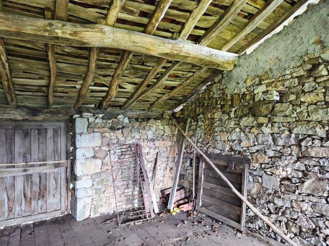 Chalet en venta en Samartín, Salas