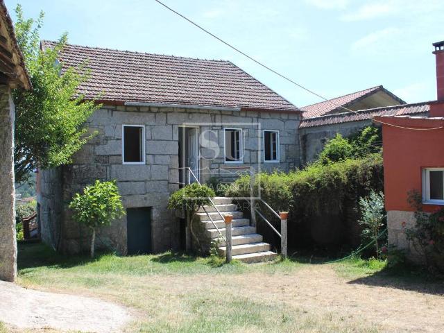 Chalet en venta en Salceda de Caselas, Vigo