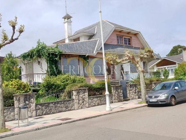 Villa en venta en Castrillón, Samiguel
