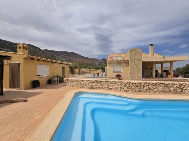 Villa en venta en Salinas, Cecilia Bartolomé (Mujeres Libres)
