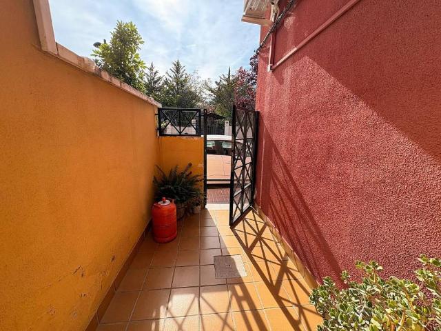 Chalet en venta en Cecilia Bartolomé (Mujeres Libres), l'Alt Vinalopó / El Alto Vinalopó