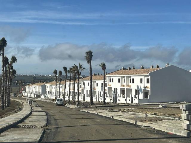 Villa en venta en Salteras, Urbanización Nuestra Señora de la Oliva