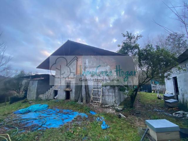 Chalet en venta en Ponteareas, Cotobade