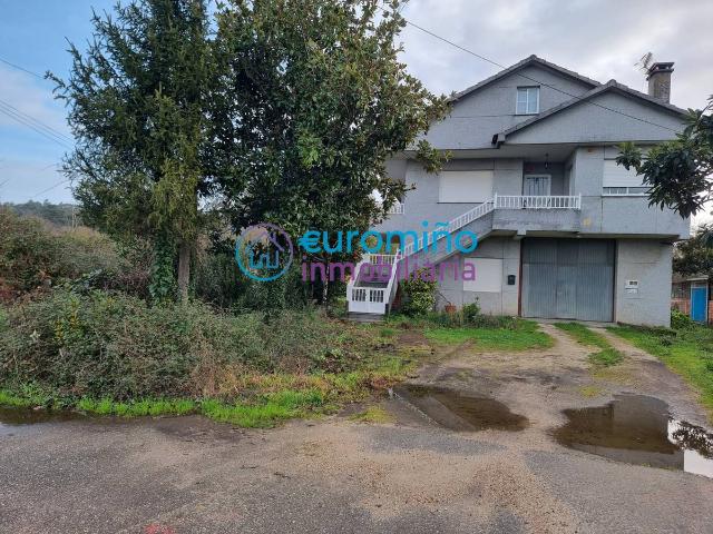 Chalet en venta en Salvaterra de Miño, O Condado