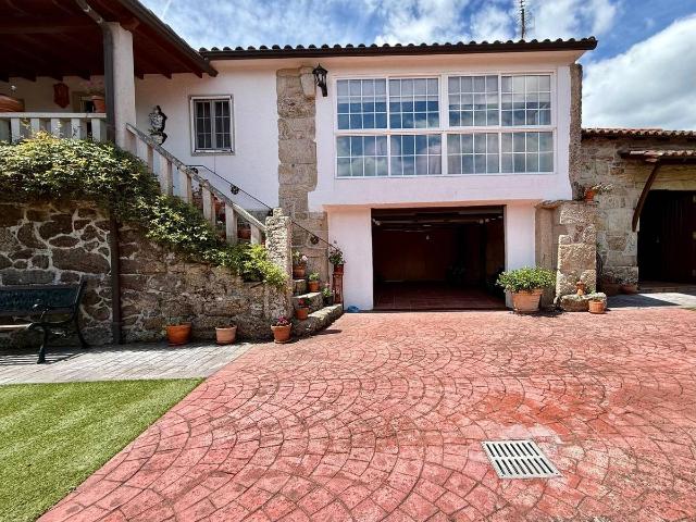 Chalet en venta en O Carballiño, Galicia