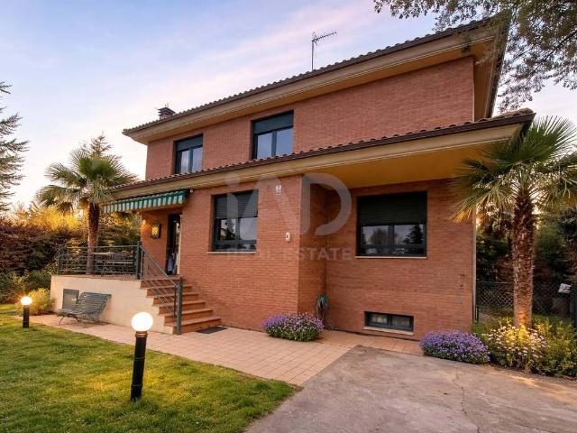 Chalet en venta en Villabalter, San Andrés Del Rabanedo