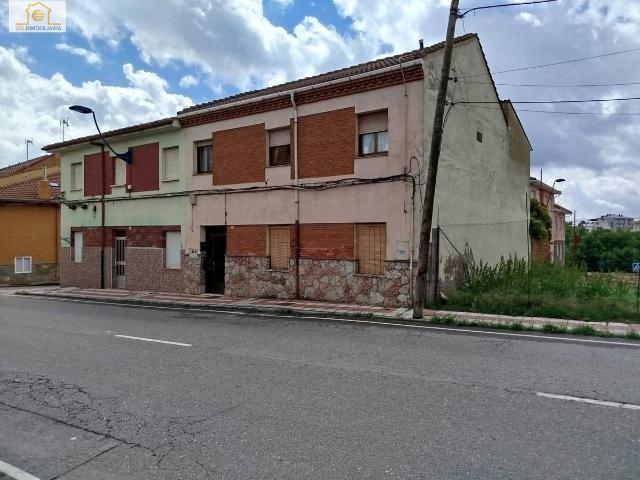 Chalet en venta en Villabalter, San Andrés Del Rabanedo
