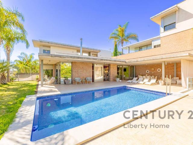Chalet en venta en el Camp de Túria, Valencia