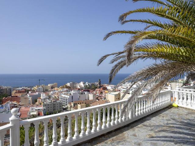 Chalet en venta en Puerto De La Cruz, Canarias