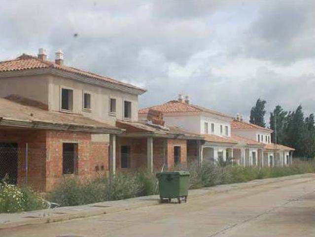 Villa en venta en San Bartolomé De La Torre