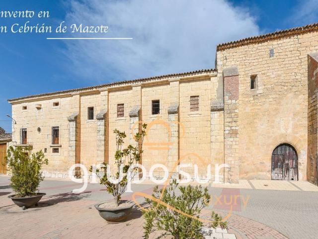 Chalet en venta en San Cebrián De Mazote, Castilla y León