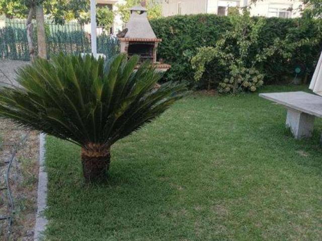 Chalet en venta en San Cibrao das Viñas, Ourense