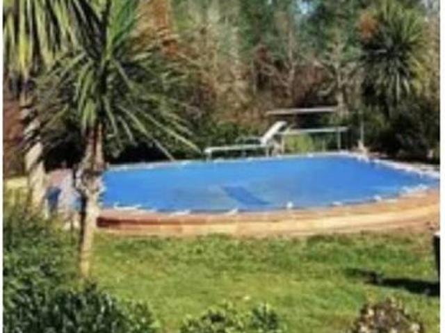 Chalet en venta en San Cibrao das Viñas, Ourense
