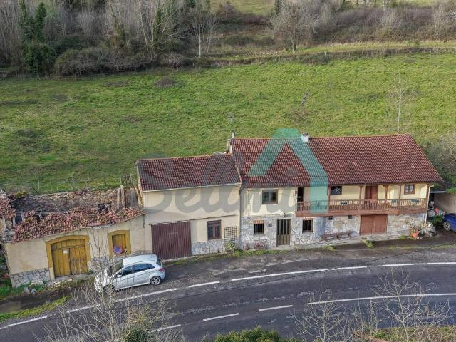 Chalet en venta en Centro, Oviedo