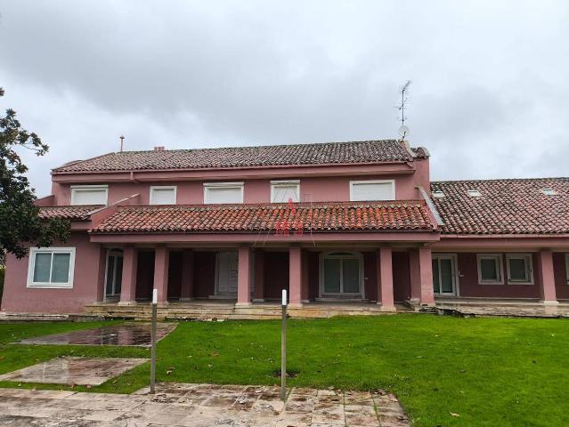 Chalet en venta en Centro, León