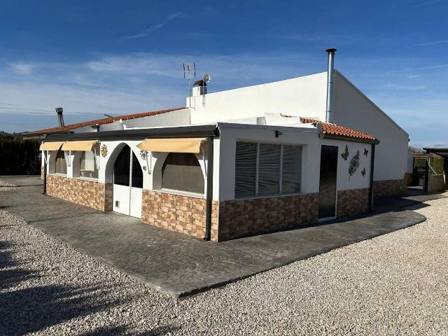 Chalet en venta en l'Alt Vinalopó / El Alto Vinalopó, Valencia