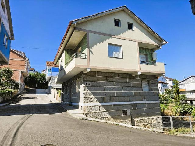 Chalet en venta en Centro, Ourense