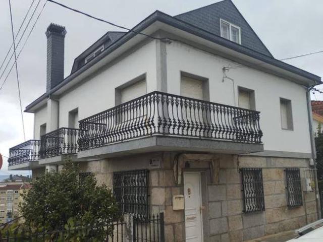 Villa en venta en Ourense, Casco Vello