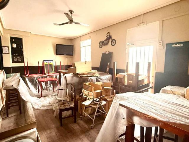 Chalet en venta en Centro, Ourense