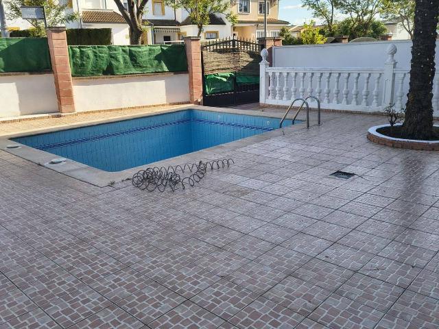 Chalet en venta en Linares, Andalucía