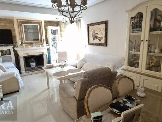 Chalet en venta en Linares, Andalucía