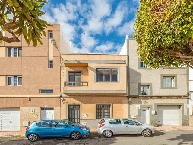 Chalet en venta en San José de las Longueras, Telde