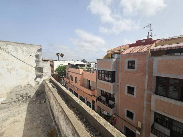 Chalet en venta en San José de las Longueras, Telde